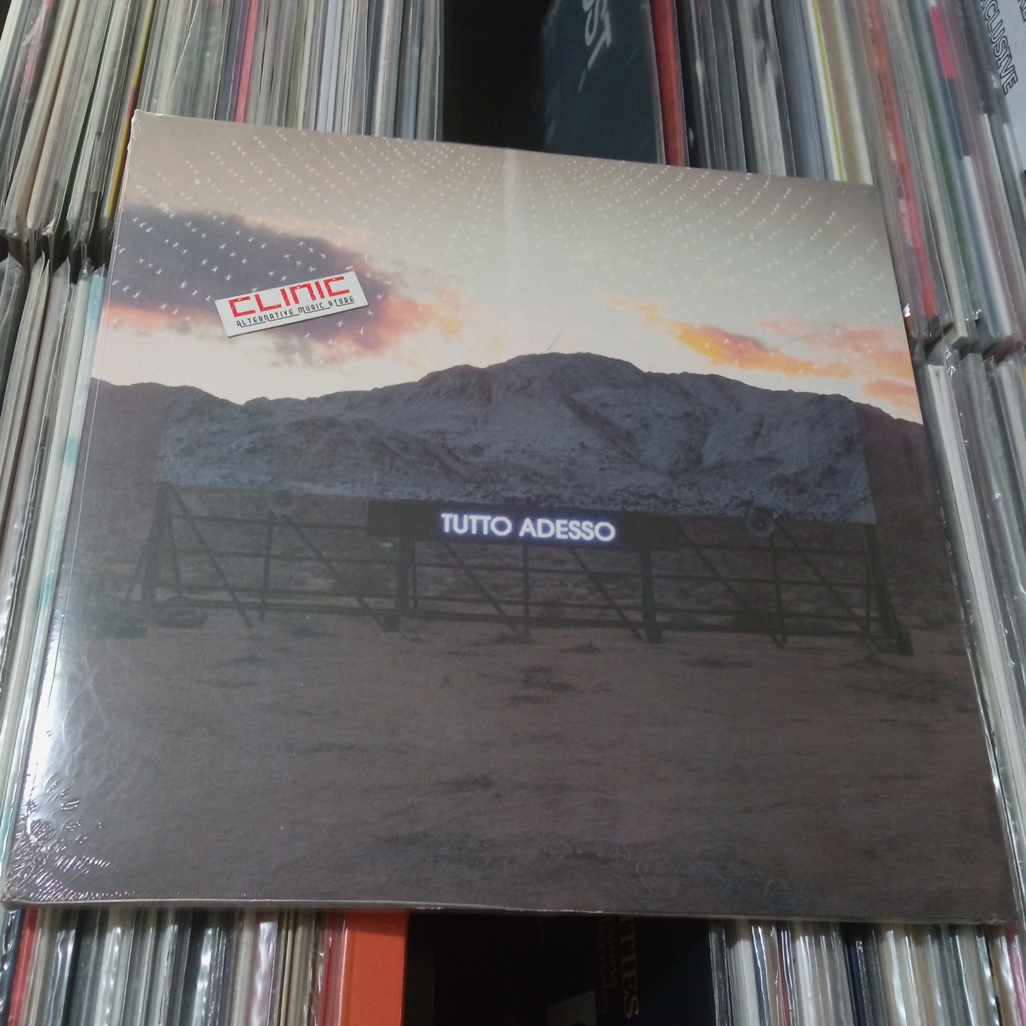 LP - ARCADE FIRE - TUTTO ADESSO (Limited Italian Edition)